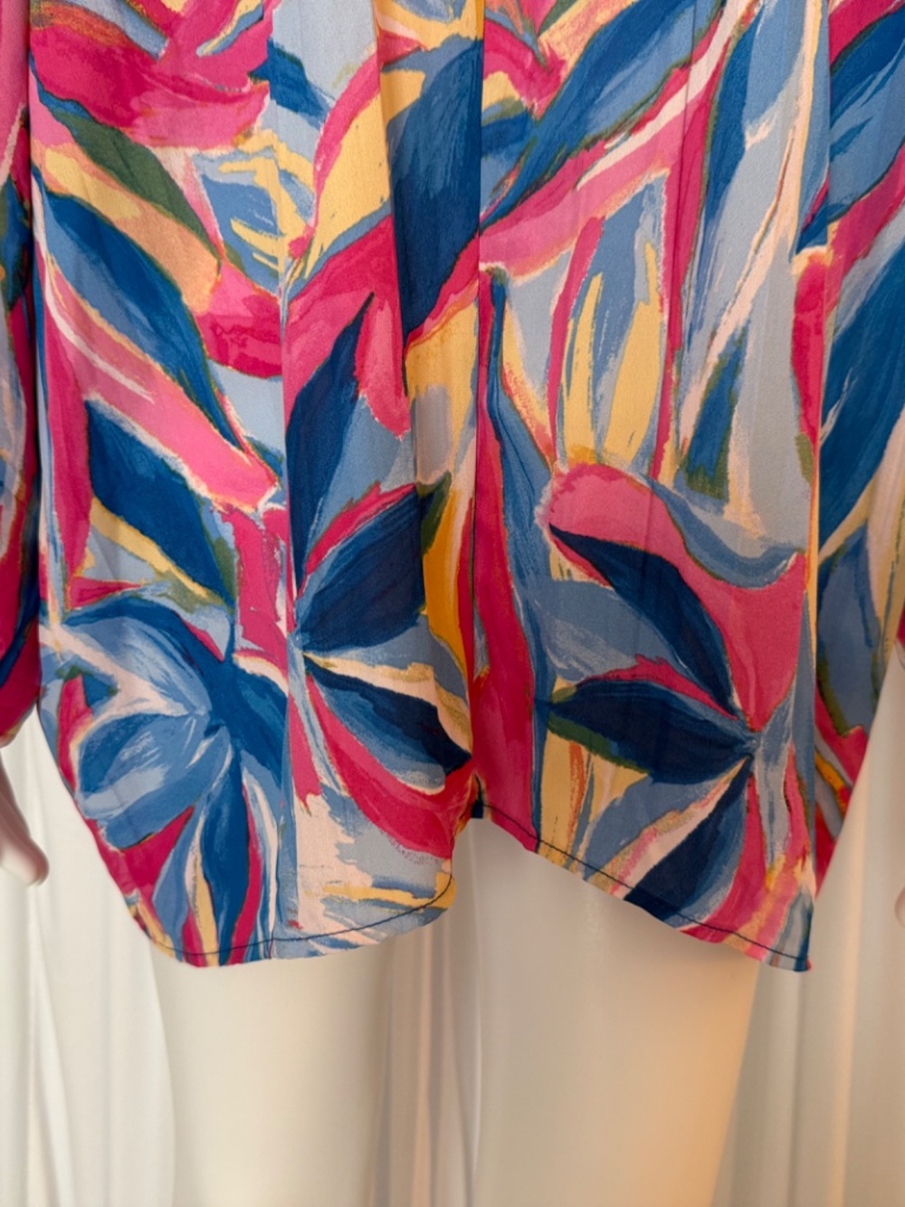 Colleen Lopez Art Print Tunic Blouse Dolman Sleeves NWOT L - Picture 15 of 16